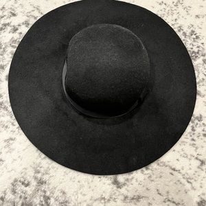 Black Felt Floppy Hat